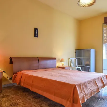 Holiday home Roccasalvo