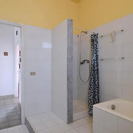 Roccasalvo Holiday home Casa Benarifi